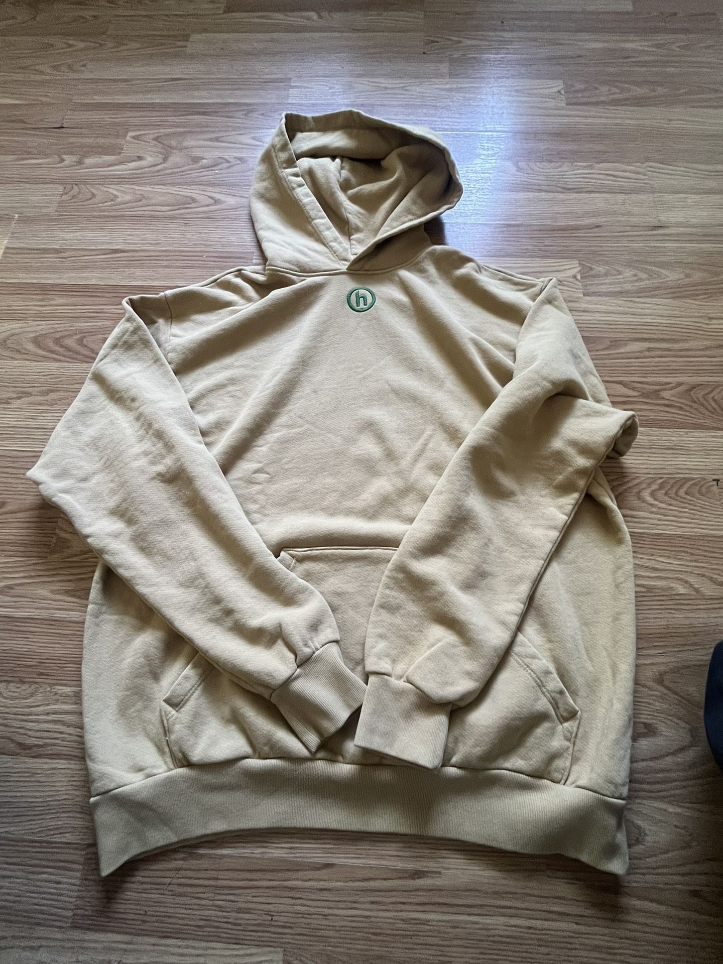 Hidden NY Mini Logo Hoodie - www.disolcolor.com