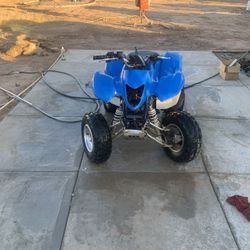 Suzuki LTZ 250