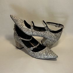 Topshop Jolene block heel shoe. (9.5)