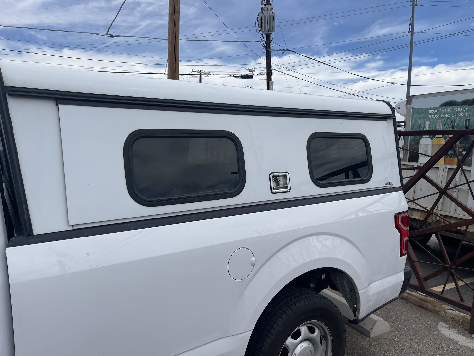 ARE TRUCK CAMPER $500 OBO *** PERFECT CONDITION, LONG BED 8ft