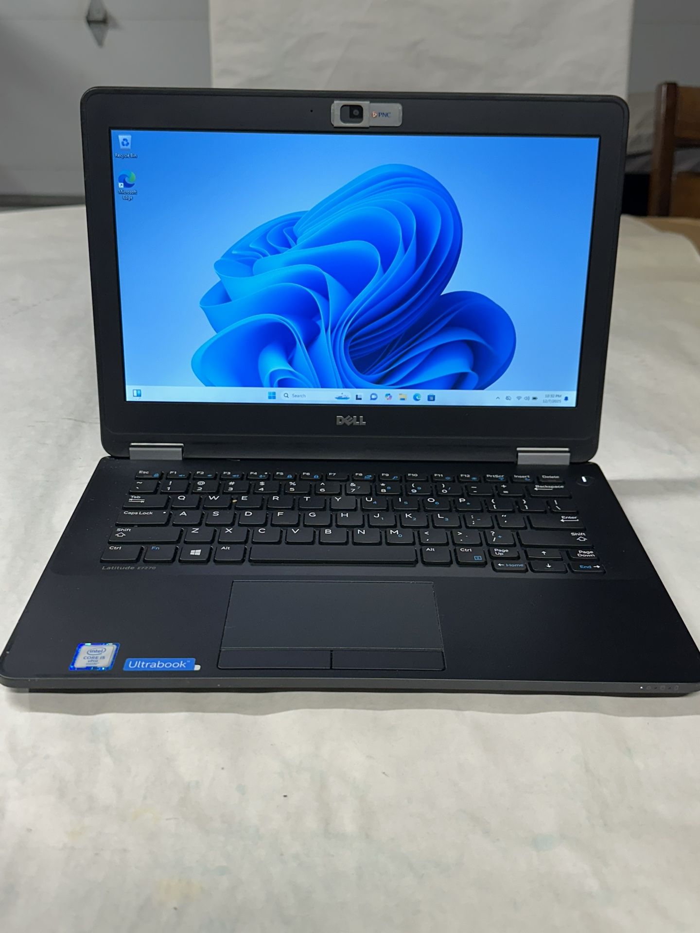 Laptop Dell E7270 i5 Good Condition Price is Firm Read Description