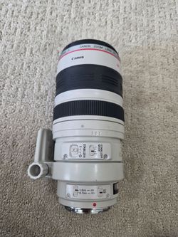 Canon EF 100-400mm L IS USM zoom camera lens!