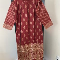 Indian Women’s Outfit 