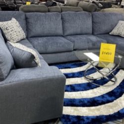 Lightly used Sectional sofa 