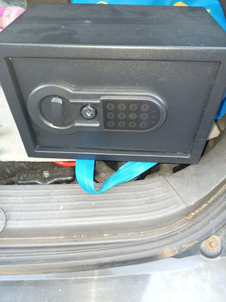 Travel Safe With Keys You Can Set Up A Password