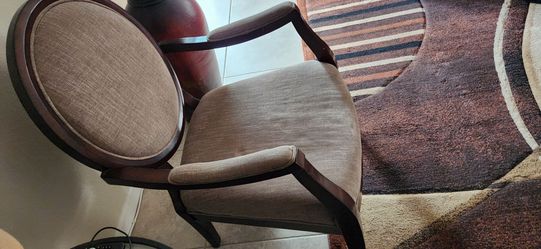 Accent Chair