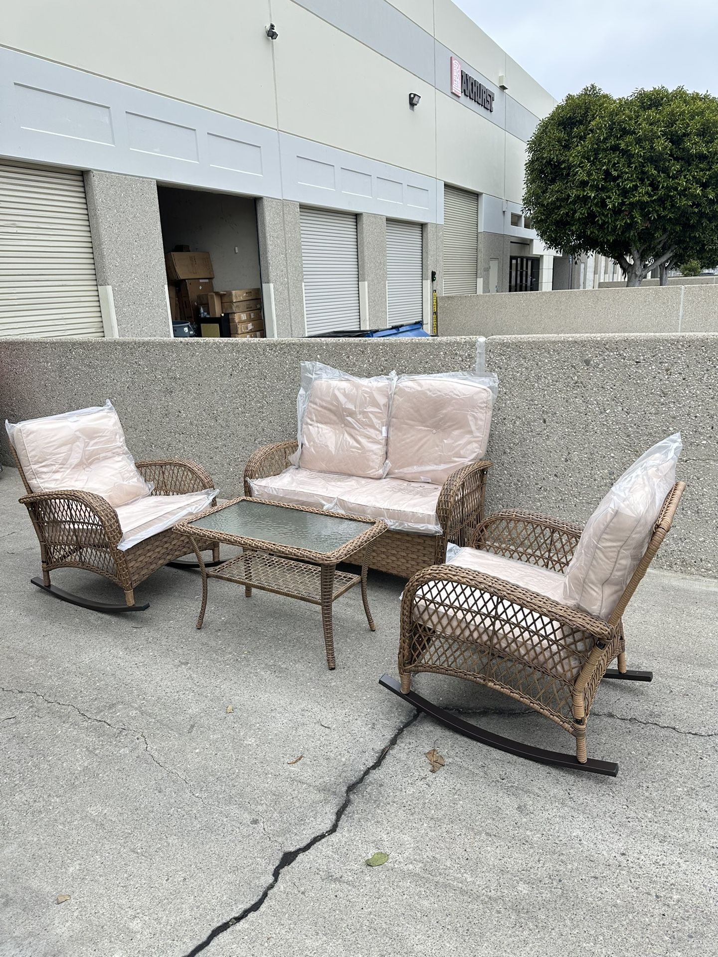 4pc Outdoor Patio Furniture Set