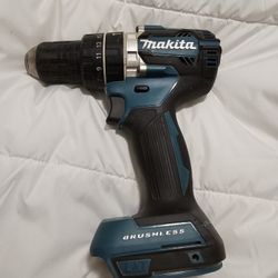 Makita 1/2 In. Hammer Drill