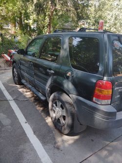 2003 Ford Escape