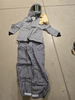 Electrical 40 Cal Suit