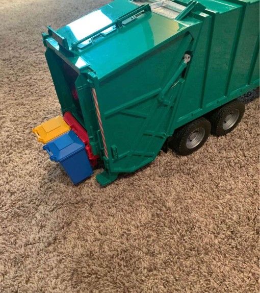 Bruder Garbage Truck