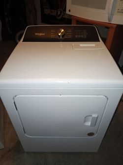 1 Yr Old Whirlpool White Frontload Oversized Capacity Electric Dryer
