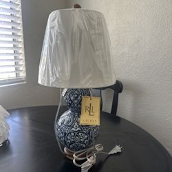 Ralph Lauren Blue & White Porcelain Gourd 20" Floral Table Lamp and Shade New