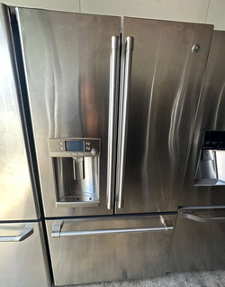 GE French Door Fridge – Stainless, Ice/Water Dispenser