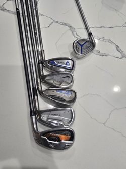 Golf Clubs 