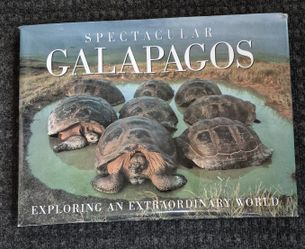 LARGE COFFEE TABLE BOOK 