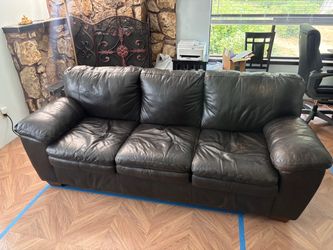FREE LEATHER SOFA