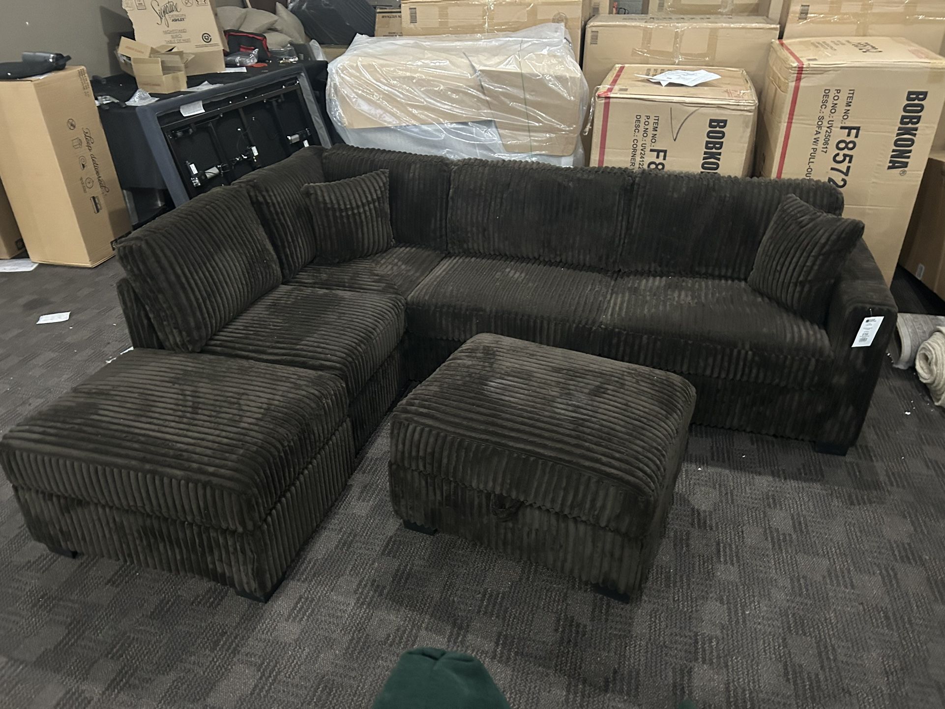 Dark Chocolate Brown Sectional W Ottoman 