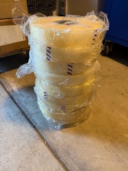 9 rollos grandes de tape commercial pido $10 por rollo 9 big rolls tape asking $10 each commercial