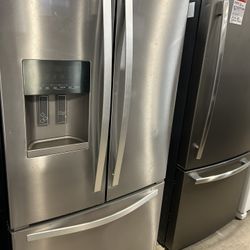 Whirlpool 36” French Door Fridge
