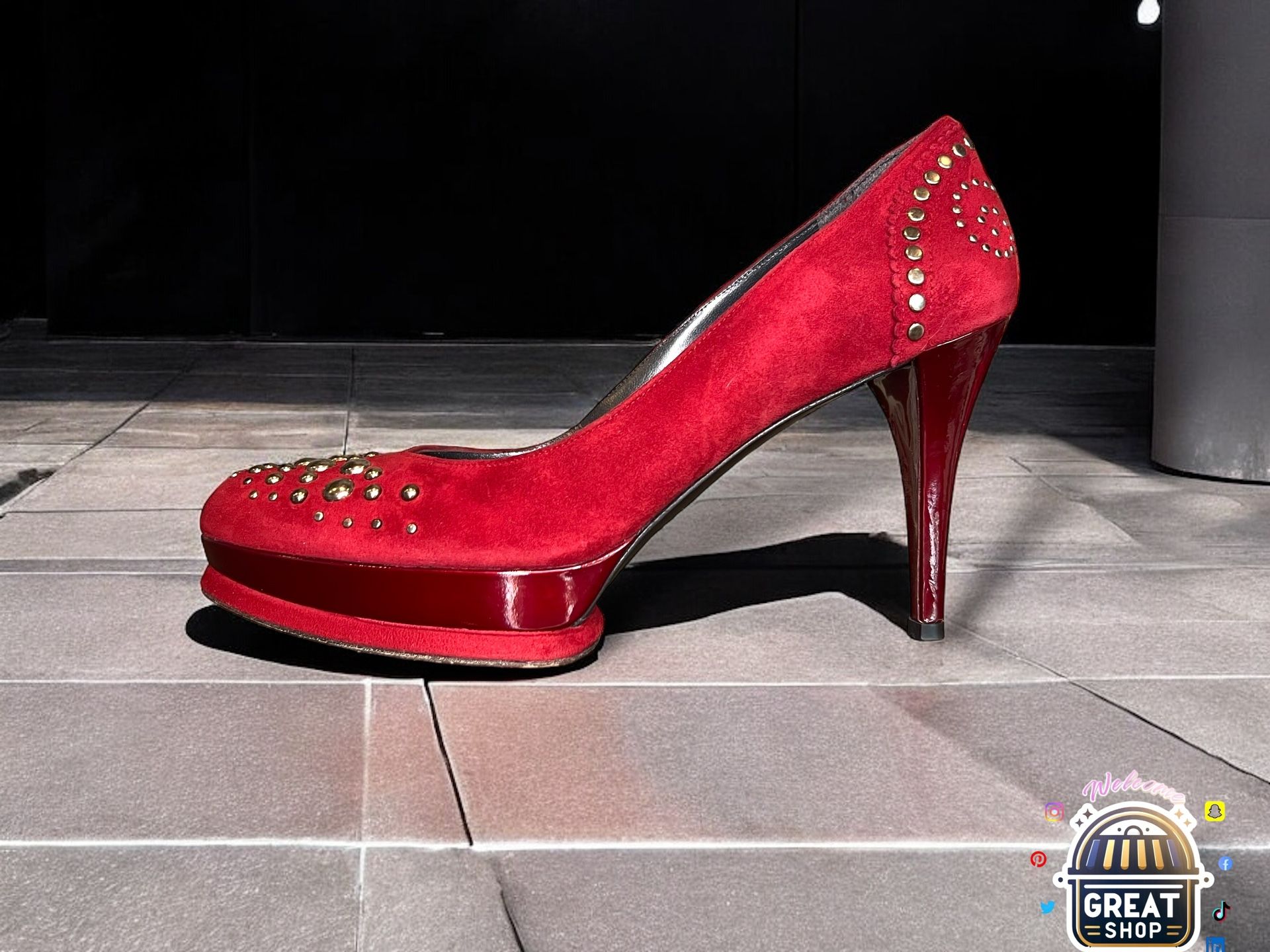 STUART WEITZMAN Platform Heels Women's 9 M Burgundy Suede Leather 4" Heels