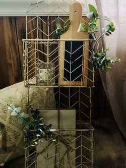 Farmhouse Hanging Shelf