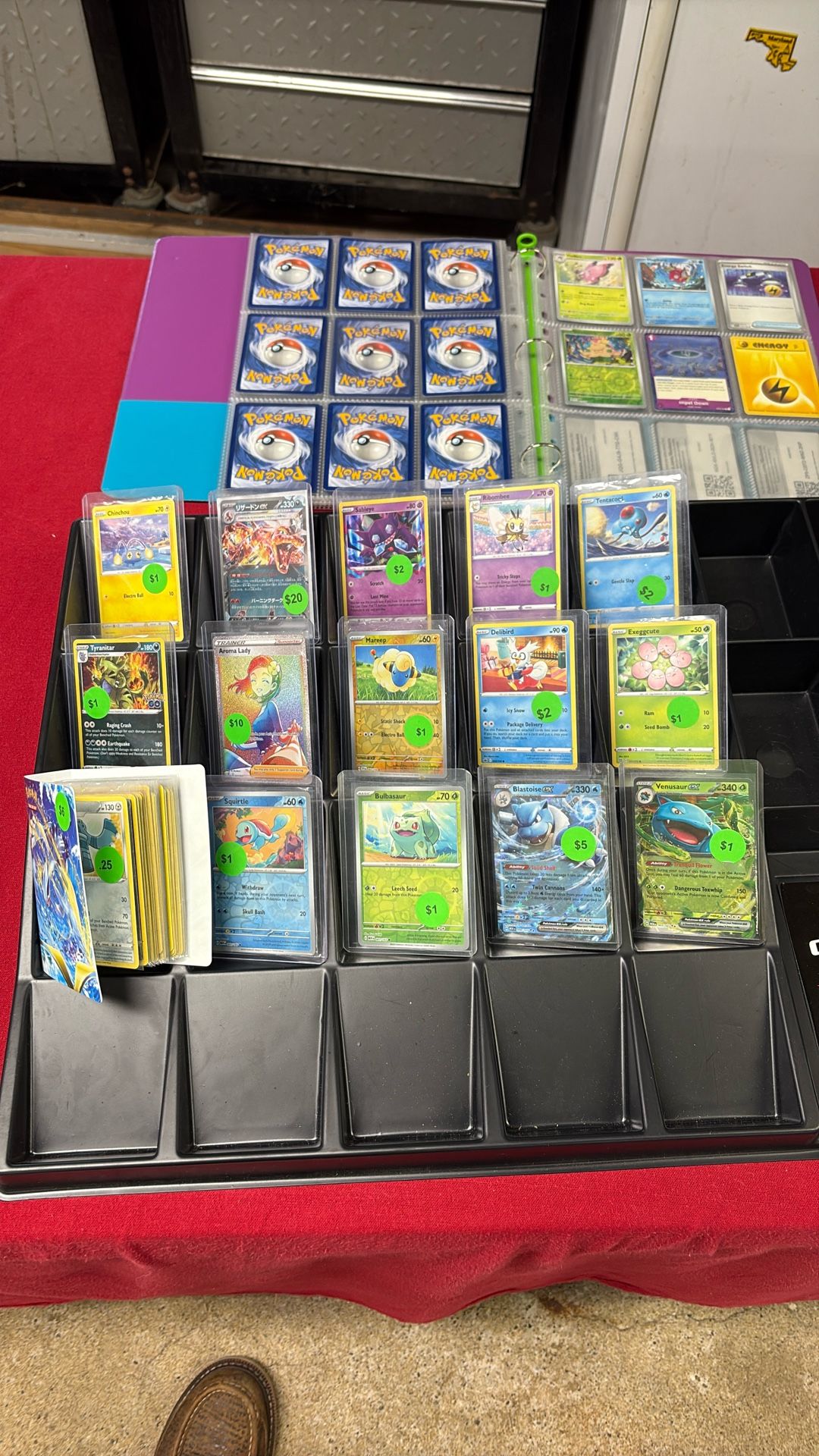 Pokémon Collection: 190 Cards + 2 Mega  Cards