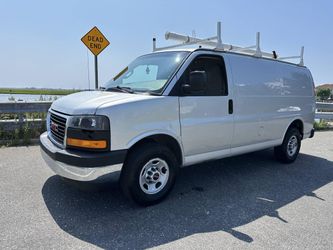 2017 GMC Savana 2500