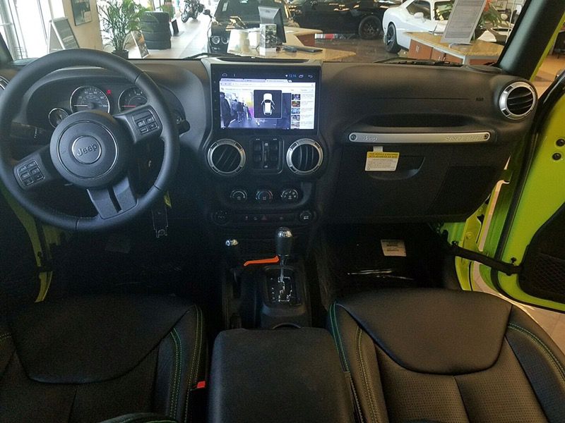 Jeep Wrangler android radio