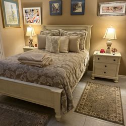 Bedroom Set Never Used. 