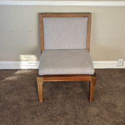 Chair - Living Room, Bed Room Or Office!