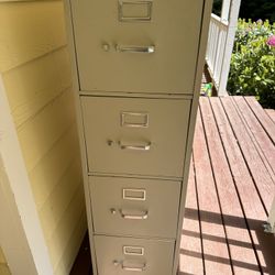 Filing Cabinet Letter Size