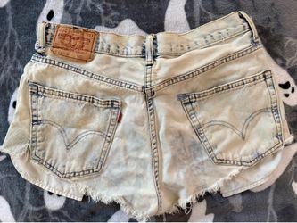 Levi’s shorts