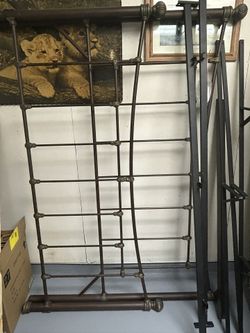 Kingsize Bedframe