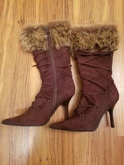 Size 6 zipper boots