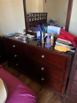 Dresser and 2 night stands