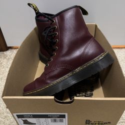 Doc Martens Zavala Boots Cherry Red Size Men’s 5, Women’s 6