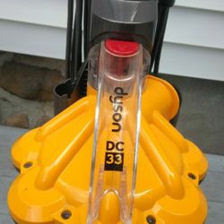 Dyson Vacuum. Dc33. 