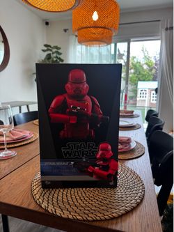 Hot Toys