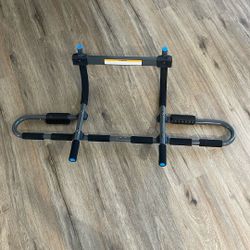 Doorway Pull-Up Bar