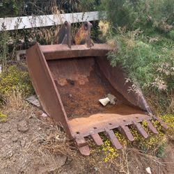 36” Backhoe Bucket