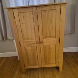 Jelly Cabinet (Hunt)