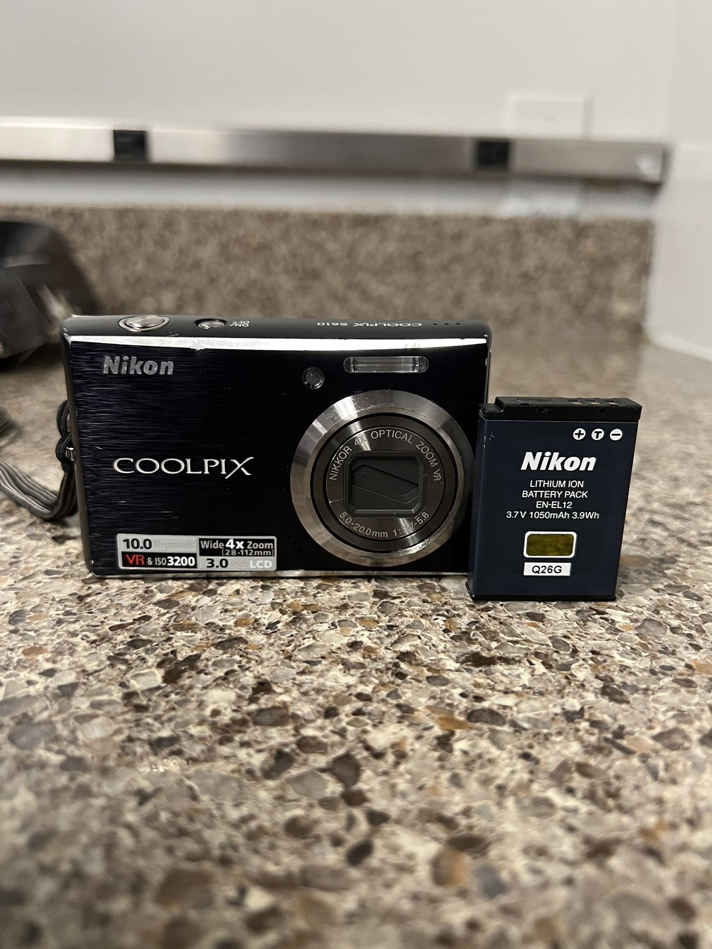 nikon coolpix s610