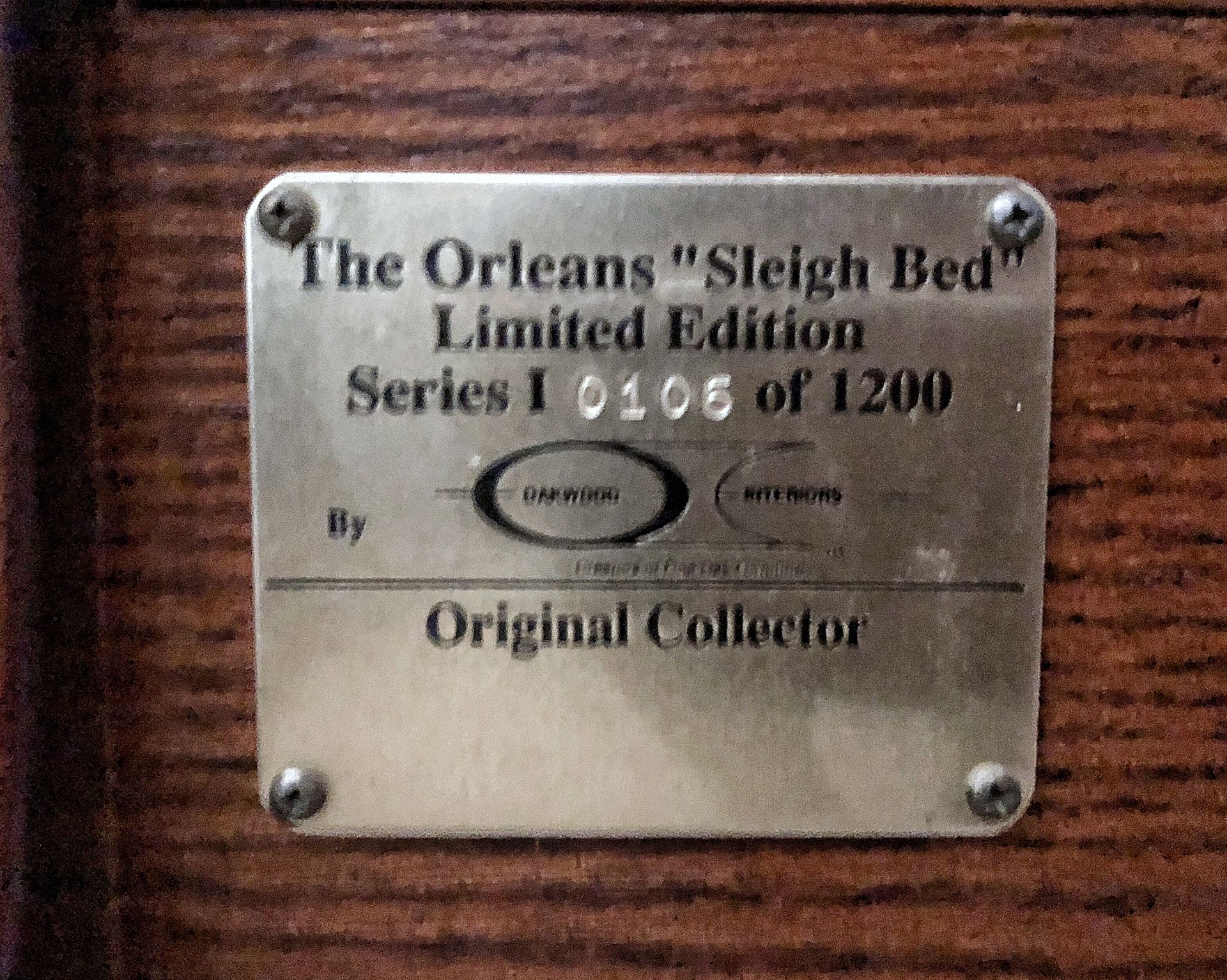 Oakwood Interiors The Orleans “Sleigh Bed” Limited Edition Series / Queen Size**GOOD CONDITION