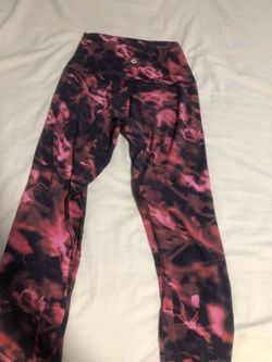 Lululemon leggings size small