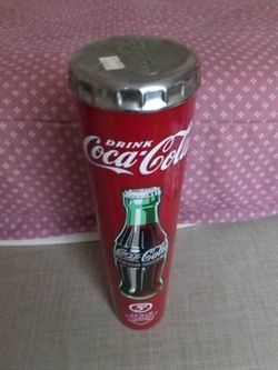 Vintage coca cola mount cup dispenser holds 100  9oz cups never used like new located in palm springs ca excellent