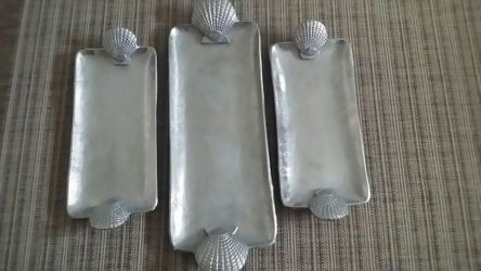 Trays - Sea Shell Handles 