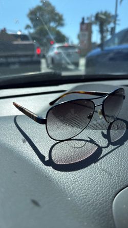 Burberry prescription glasses