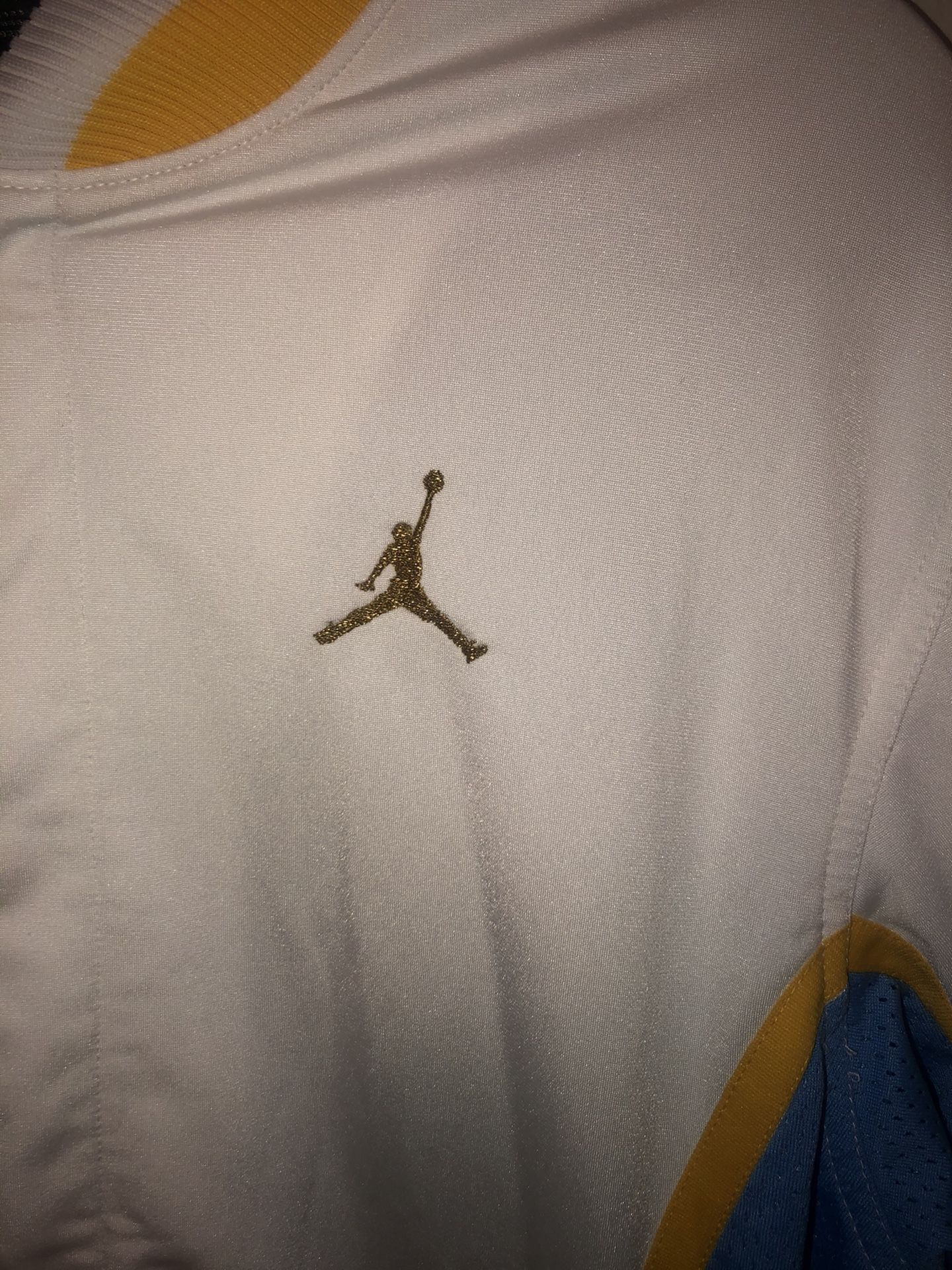 Gold and white jordan jacket on sale