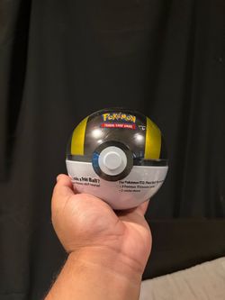 Pokeball tins L25